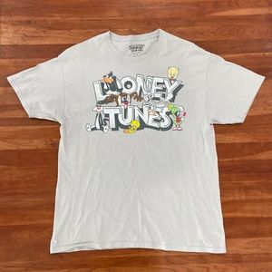 Looney Tunes T shirt